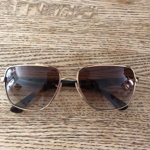 Brown UNISEX Ray Ban Shades!